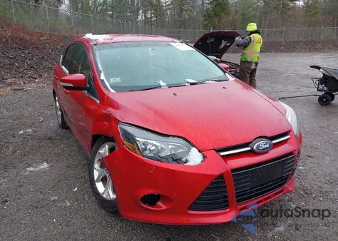 2012 Ford Focus Titanium из США, поврежденный, VIN 1FAHP3N29CL149171